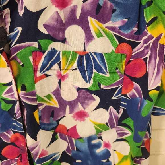 Liz Sport Floral Hawaiian Shirt - Picture 3 of 7